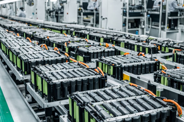 Battery Manufacturers (Lithium-ion, Advanced Chemistries)